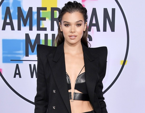 Is hailee steinfeld dating anyone